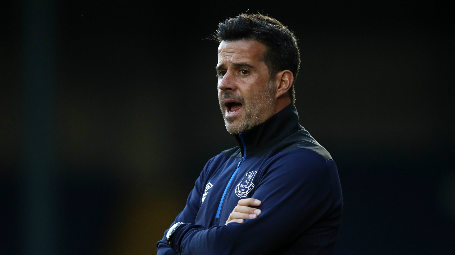 及球队的综 及球队的综